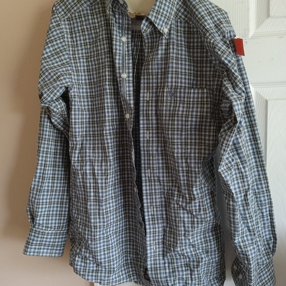 Ariat Pro Series long sleeve shirt